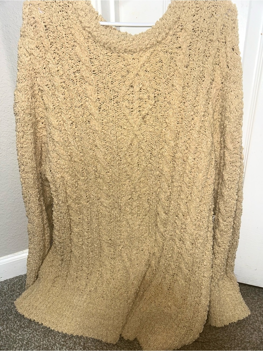 Fashion Nova Plush Teddy Fleece Pullover in Beige